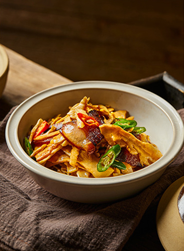 宜阜の干しタケノコ