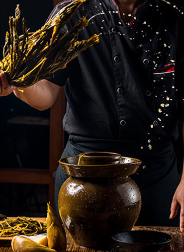 昔ながらの野菜とたけのこの塩漬け